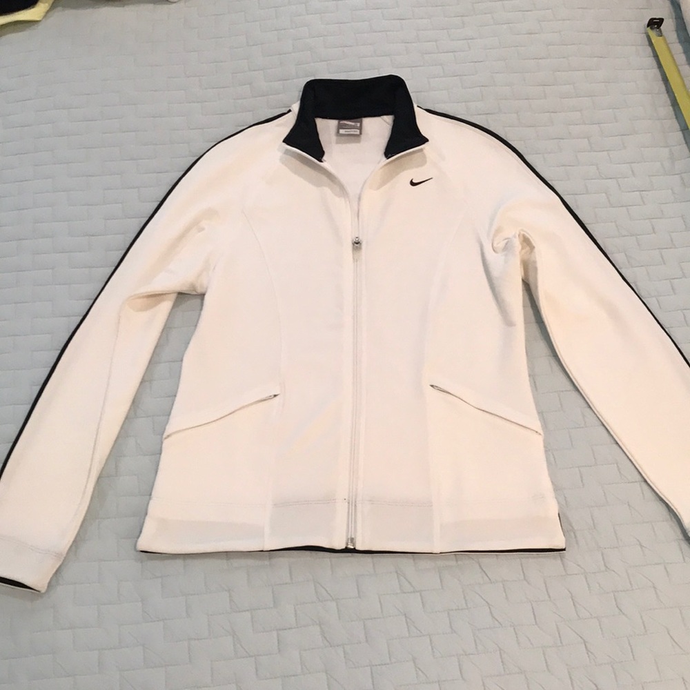 Nike jacket fitted - athleisure - workout